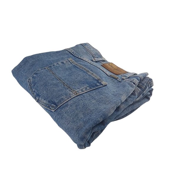 Wrangler MGW20MD Mens 48x32‎ Regular Fit Straight Leg 5 Pocket Denim Jeans - Picture 1 of 5